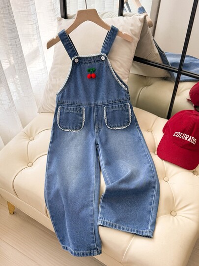 SHEIN Girls Sweet Cherry 3D Decor Denim Overalls, Spring/Autumn Back To School, Medium Blue Denim Color, Sweet Cute Lace Trim Pockets, Adjustable Button Shoulder Straps, Loose Wide Leg Washed Denim Jumpsuit, Suitable For Campus, Party, Outdoor Multi-Scene Outfits