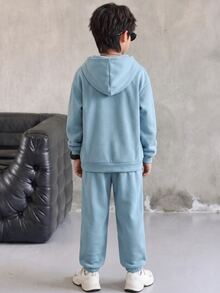 SHEIN 兒童青少年男孩休閒運動百搭舒適壓紋素色霧藍色連帽衛衣與針織運動長褲2件套，適合通勤、上學、日常休閒穿著、外出、運動，秋冬款 - 霧霾藍 - 查看 2