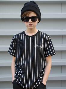 SHEIN Tween Boys' Black Casual Loose Striped Crew Neck Short Sleeve T-Shirt,Versatile For Commuting,School,Daily Wear,Sports,Suitable Spring/Summer - Black - View 7