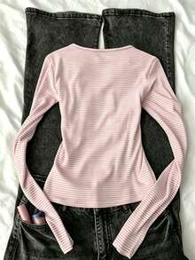 IslaSuriya 女款 Coquette 粉色條紋長袖上衣 Balletcore 方領分層 T-shirt 可愛 Y2K 風格修身彈性襯衫 - 彩色 - 查看 2
