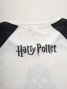 HARRY POTTER X SHEIN Set Pakaian Santai Pria Motif Ular Patchwork Warna Blok, Atasan dan Celana Pendek - Hitam dan Putih - View 5