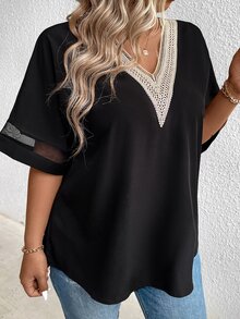 EMERY ROSE Plus Size Contrast Color Lace V-Neck Blouse, Summer - Black - View 4