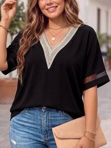 EMERY ROSE Plus Size Contrast Color Lace V-Neck Blouse, Summer - Black - View 3