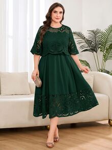 Reflora Gaun Elegan Lengan Pendek Leher Bulat dengan Bordir Berongga untuk Wanita Ukuran Plus - Dark Green - View 6