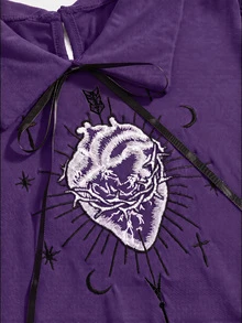 ROMWE Dark Gothic Red Heart Embroidered Pattern Plus Size Women's Short Dress - Purple - View 3