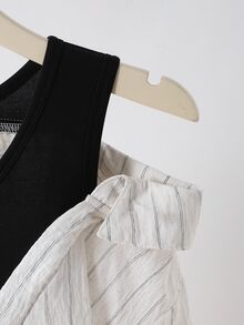 SHEIN 1件女孩青少年上衣，秋季上衣，秋季，翻領，不對稱肩，2合1，垂直條紋，長袖 - 黑與白 - 查看 6