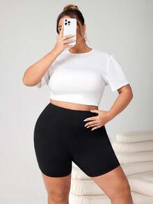 SHEIN CURVE+ 2pcs Plus Size Simple Versatile Solid Color Tight Fit Base Shorts - Multicolor - View 4