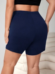 SHEIN CURVE+ 2pcs Plus Size Simple Versatile Solid Color Tight Fit Base Shorts - Multicolor - View 2