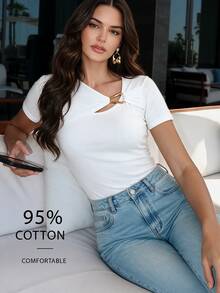 Anewsta 女款優雅 95% 棉白色不對稱領口短袖修身 T 恤，簡約休閒百搭，適合夏季與秋季 - 白色 - 查看 5
