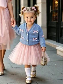 SHEIN Vintaside Kids 女嬰 V 領蝴蝶結純色長袖針織開襟衫，春秋外套，秋冬款，嬰兒藍，可愛日系風 - 寶藍色 - 查看 4