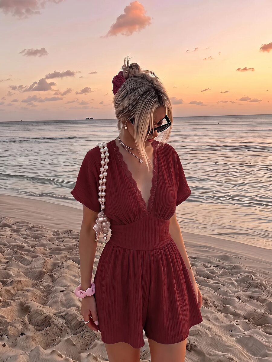 SHEIN MOD 女款街頭風蕾絲拼接紋理連身短褲 - 酒紅色 - 查看 1