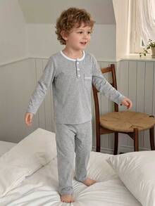 Young Boy Solid Grey Thickened Pajama Set, Long Sleeve Henley Button Top & Elastic Waist Pants, Cozy Fall Winter Loungewear Set - Grey - View 7