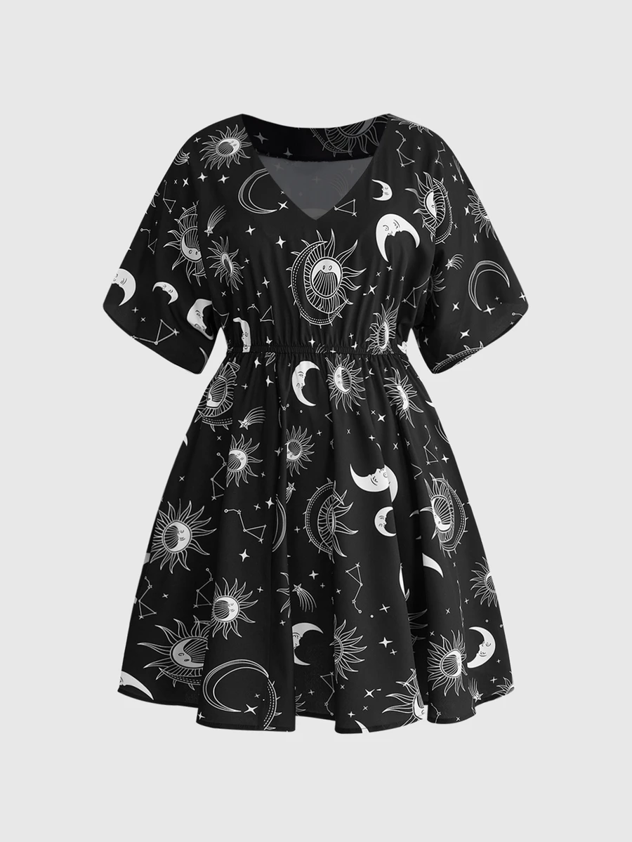 ROMWE Gothic Sun Moon Star Print Loose Plus Size Dress - Black - View 1