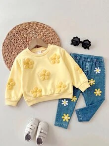 SHEIN Baby Girls 3D Flower Sweatshirt & Floral Autumn Pants Set - Yellow - View 3