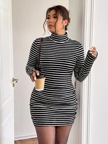Lounesse 大尺碼女款高領紋理布料黑色修身長袖洋裝，秋冬內搭洋裝，日常百搭時尚通勤針織洋裝，黑色洋裝 - 黑與白 - 查看 5