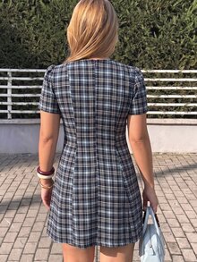 GalTyme 大尺碼女款格紋短袖單排扣休閒洋裝 - 藏蓝色 - 查看 2