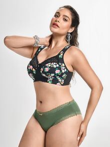Slumbrini Plus Size Women's Wireless Bra, Breathable Non-Slip Printed Patchwork Lift Up, Adjustable Straps, Seamless For Daily Wear - Black - View 4