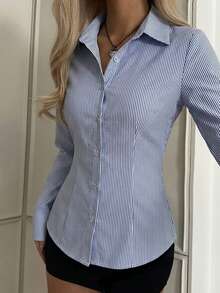 SHEIN EZwear 女款休閒收腰長袖鈕扣襯衫，適合秋冬，條紋襯衫，女款通勤襯衫 - 藍白色 - 查看 3