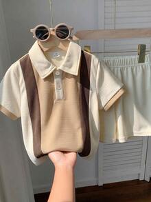 SHEIN 大童男孩 2件組休閒拼色拼接短袖 Polo 衫與鬆緊腰短褲套裝，適合秋冬春夏，適用戶外玩耍、學校、街頭穿搭、派對與休閒穿著 - 棕色 - 查看 3
