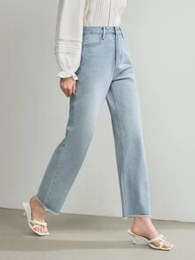 MOTF Petite WOMEN LIGHT BLUE WASHED RAW EDGE STRAIGHT LEG JEANS ,PETITE WOMEN - Light Wash - View 4