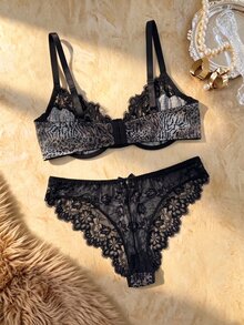 Bare Chapter 2 st Plus Size Spets Patchwork Lingerie Set - Svart - Visa 2