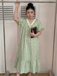 Dazy Plus Gaun Tidur Wanita Ukuran Besar Lengan Pendek Longgar Kasual dengan Motif Bunga dan Hiasan Renda Kontras, Musim Semi/Panas - Mint Green - View 3