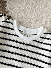 SHEIN Baby Girls Long Sleeve Set 0-3 Years Autumn/Winter White Sweet Bowknot Embellished Cute Elegant Style Round Neck Pullover Top Knit Long Pants Set - Black and White - View 5