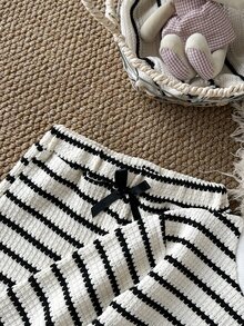 SHEIN Baby Girls Long Sleeve Set 0-3 Years Autumn/Winter White Sweet Bowknot Embellished Cute Elegant Style Round Neck Pullover Top Knit Long Pants Set - Black and White - View 9