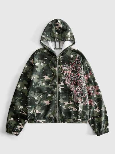 ROMWE MEN Street Life Men's Vintage Camouflage Cherry Blossom Heavy Embroidery Hooded Denim Jacket, Personalized Camouflage Fabric With Side Plum Blossom Embroidery, Short Jacket, Y2K High Street Style, Elastic Hem, Zipper Closure, Spring/Autumn Streetwear Bad Boy Workwear Casual Top