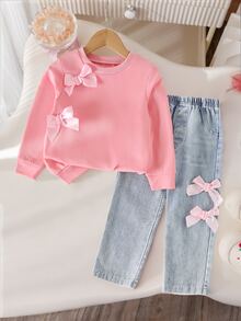 SHEIN Genkimix Kids 女童 2 件套 粉色拉鍊連帽衛衣配蝴蝶結裝飾與牛仔長褲套裝，適合秋季休閒日常穿著 - 粉色 - 查看 4