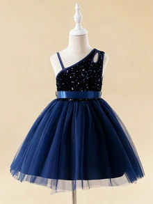 SHEIN Glamorique Kids 女孩公主洋裝，皇家藍亮片網紗洋裝，不對稱領口肩帶洋裝，生日派對、婚禮假期正式洋裝，緞帶蝴蝶結 - 藍色 - 查看 5