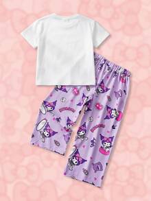 HELLO KITTY AND FRIENDS | SHEIN طقم ملابس منزلية للبنات الصغيرات بطبعة كرتونية لطيفة، ملابس علوية برقبة دائرية وبنطال طويل - الأرجواني - مشاهدة 2