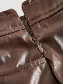 SHEIN MOD 大码复古棕色不对称叠层短裤 - 学院风、70年代风格、休闲舒适、通勤装、老钱美学，适合学校、教学和办公场合穿着，棕色皮质短裤，棕色，及地踝靴，70年代风格，棕色裙子 - 棕色 - 查看 4
