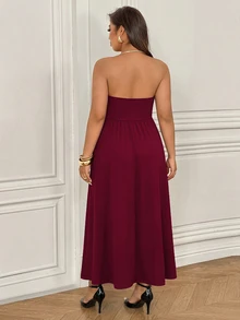Femmeverse Gaun Halter Neck Tanpa Punggung Elegan Seksi Ukuran Plus - Burgundy - View 2