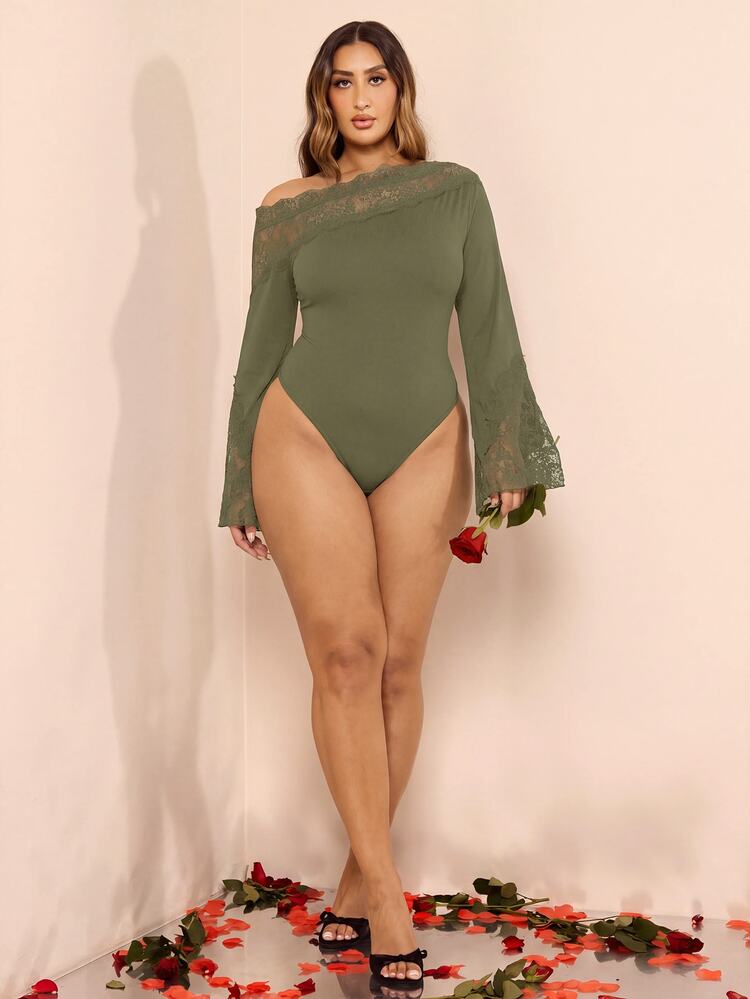 SHEIN BAE Plus Size Women Lace Patchwork, Open Shoulder, Long Sleeve Bodysuit, Suitable For Dates, Christmas, Valentine's Day - Army Green - View 4