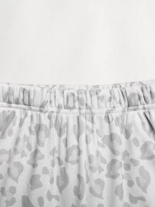 SHEIN 兒童青少年女孩時尚淺灰色豹紋對比白色膠帶裝飾休閒連帽外套直筒長褲2件套灰色套裝秋冬款 - 淺灰色 - 查看 8
