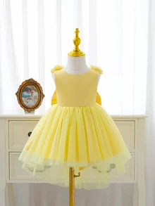 SHEIN Glamorique Kids 奶油黃緞面 3D 花朵高低裙擺可拆式蝴蝶結大蓬裙 女嬰 1 歲生日派對伴娘婚禮花童秋季款 - 黃色 - 查看 7