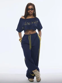 Vadaroq Women's Summer Y2K Streetwear Going Out Casual Graphic Off Shoulder Cropped Rhinestone White T-Shirt - Navy Blue - View 5