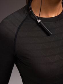 Powerista Women's Minimalist Round Neck Long Sleeve Top And Pocket Shorts Sports Set Quick-Drying, Breathable Running Set Autumn Black Workout Gym Fitness - Black - View 6