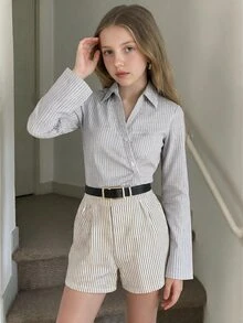 SHEIN 少女版寬鬆休閒簡約舒適日常校園優雅修身梭織卡其色與白色條紋襯衫，領口設計、前襟鈕扣、不對稱下擺與抽褶細節，返校穿搭 - 卡其色 - 查看 7