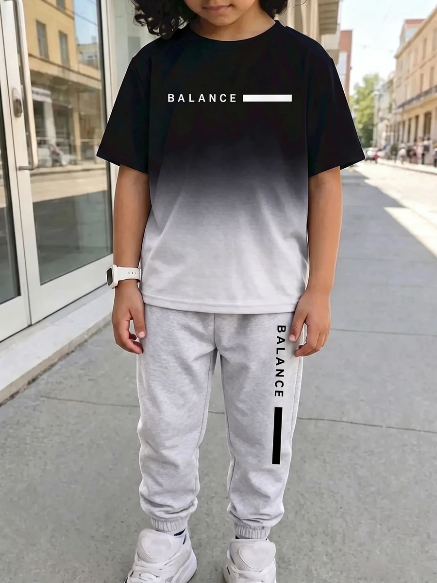 SHEIN 青少年男孩休閒舒適時尚極簡圓領短袖T恤與長褲套裝 - 白色 - 查看 1