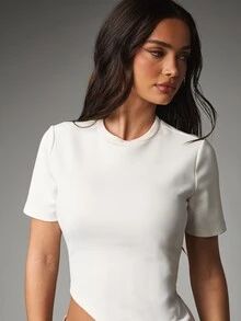 MISSGUIDED Asymmetric Hem Crew Neck Short Sleeve Fitted Crop Top With Draped Side Tail Detail Minimalist Style - White - View 2