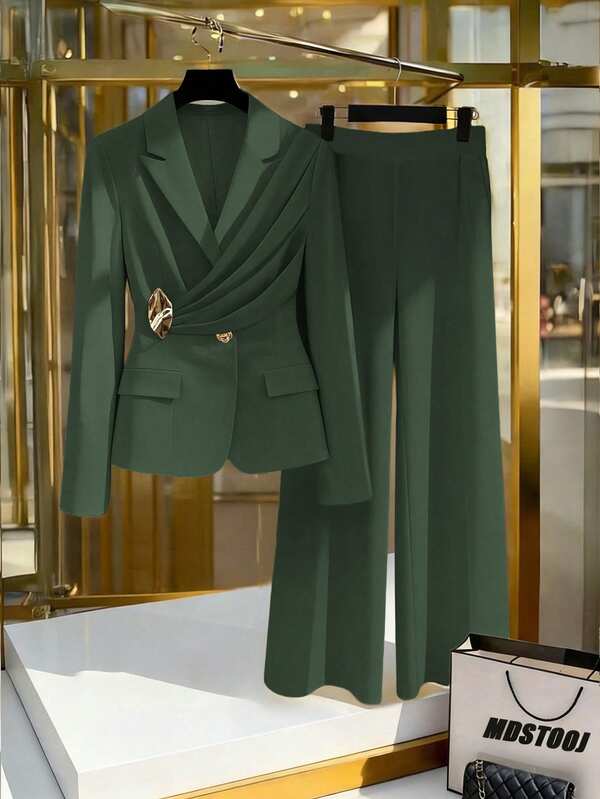 GlowEve CURVE Plus Size Women's Elegant Long Sleeve Asymmetrical Collar Blazer + Straight Leg Wide Leg Pants 2-Piece Set, Slimming Minimalist Design With Metal Button Decor, Suitable For Daily Commute, Dating, Party, Versatile Slimming Outfit