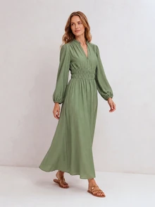 Dayvera Women's Solid Color Ruffle Trim Notch V-Neck Long Sleeve Pocket Elegant Midi Dress - Green - View 3