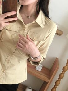 DAZY 女款時尚極簡鈕扣百褶襯衫 職場商務辦公 秋季 - 卡其色 - 查看 3