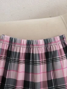 SHEIN Dozemod 童女青少年極簡休閒 V 領羅紋針織長袖 T 恤與格紋睡褲，舒適睡衣套裝，2 件組，適合春秋季節 - 粉色 - 查看 4