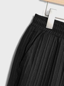 Manfinity Homme Men Casual Solid Drawstring Waist Plisse Pants - Black - View 3