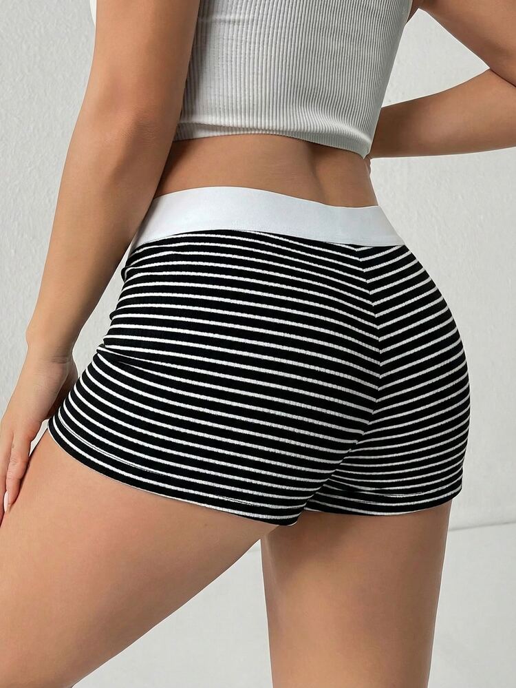 SHEIN PETITE Black & White Striped Low-Waist Casual Breathable Summer Versatile Contrast Color Shorts - Black and White - View 3