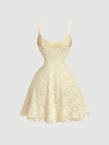 SHEIN MOD 女款蕾絲喇叭袖上衣與細肩帶洋裝時尚兩件套 - 淡黃色 - 查看 4