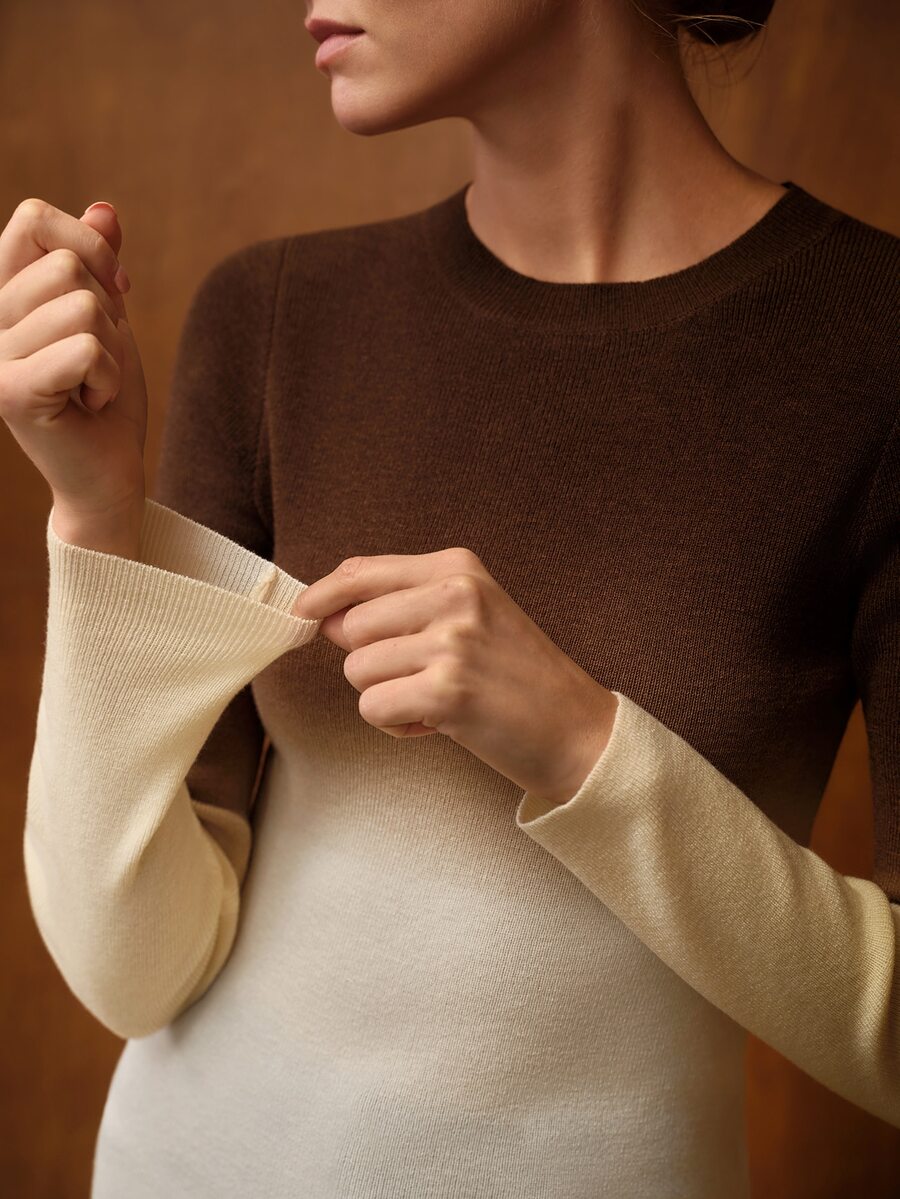 MOTF PREMIUM GRADIENT VERSATILE ELEGANT SLIM FIT KNIT BASE LAYER SWEATER - Coffee Brown - View 2